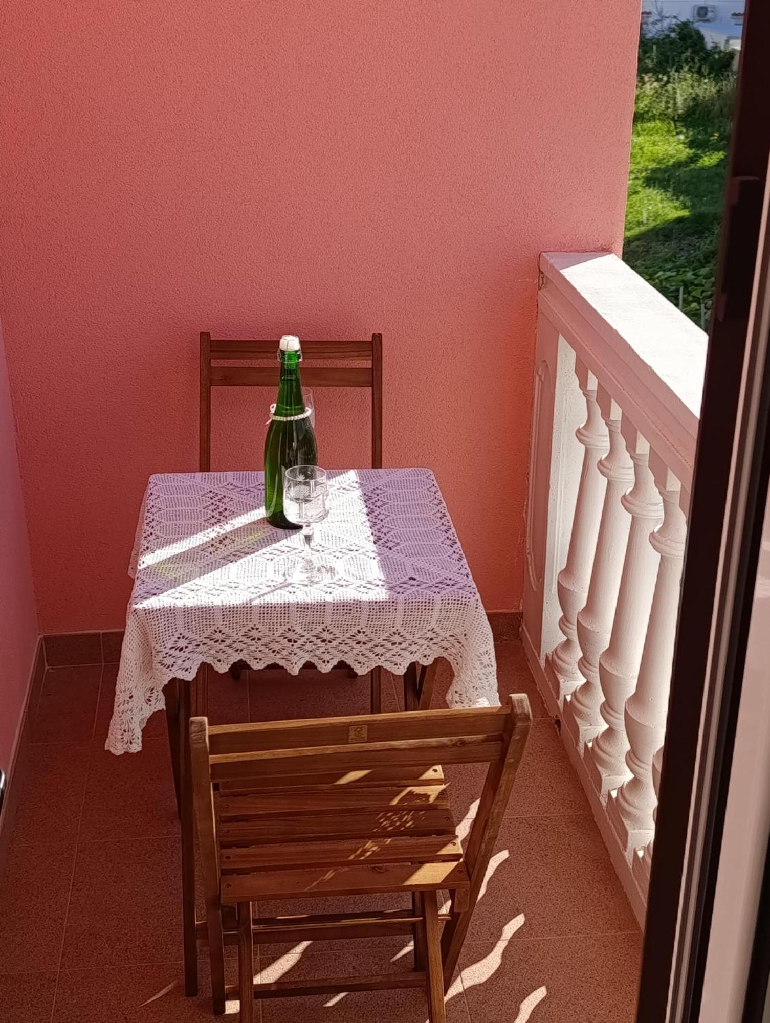 Apartmani Peko 帕格 外观 照片