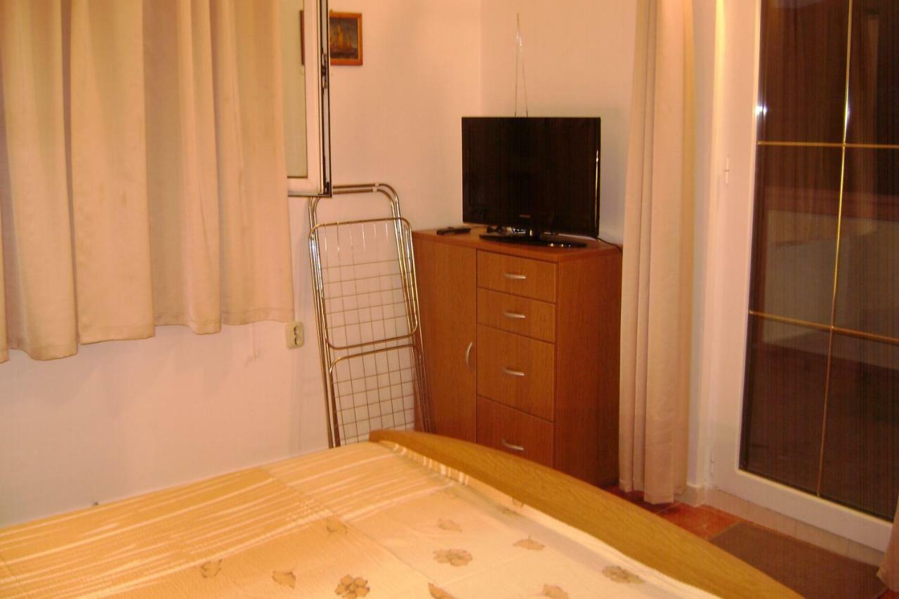 Apartmani Peko 帕格 外观 照片